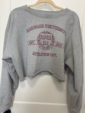 Harvard University Gray Cropped Crewneck Sweatshirt